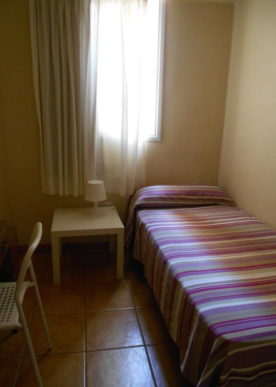 Pensión Mova Santa Cruz de Tenerife Habitación foto
