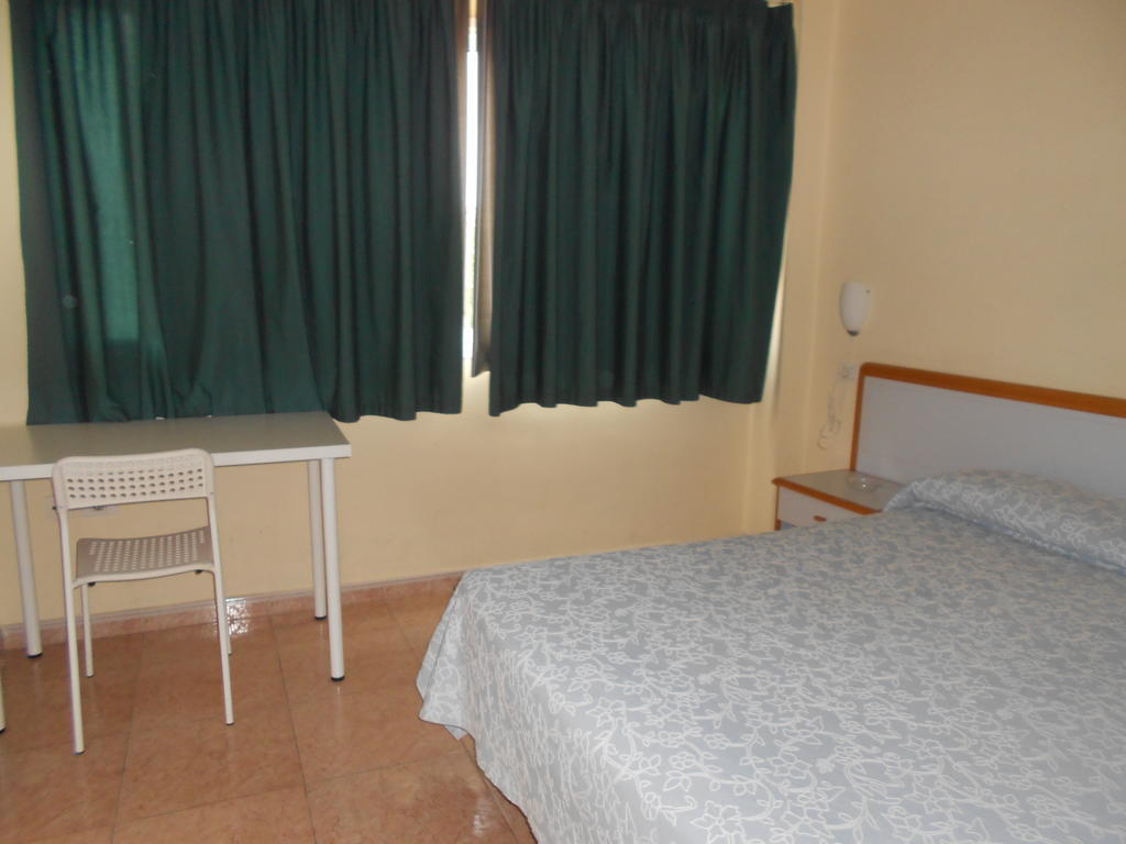 Pensión Mova Santa Cruz de Tenerife Habitación foto