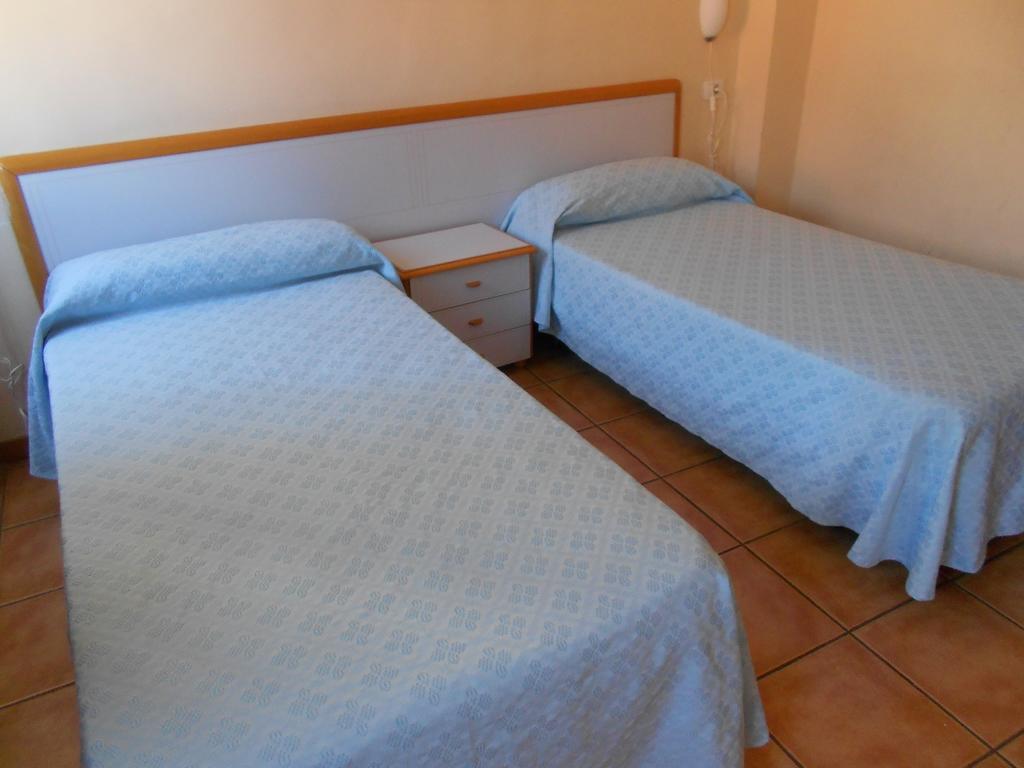 Pensión Mova Santa Cruz de Tenerife Habitación foto