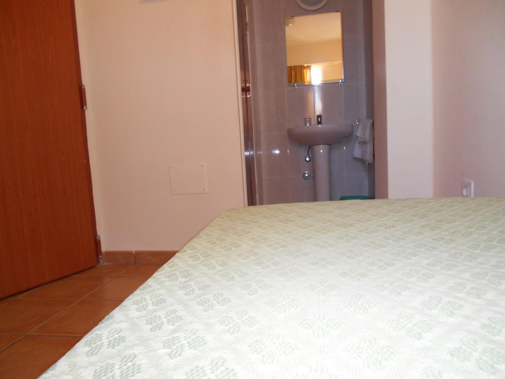 Pensión Mova Santa Cruz de Tenerife Habitación foto